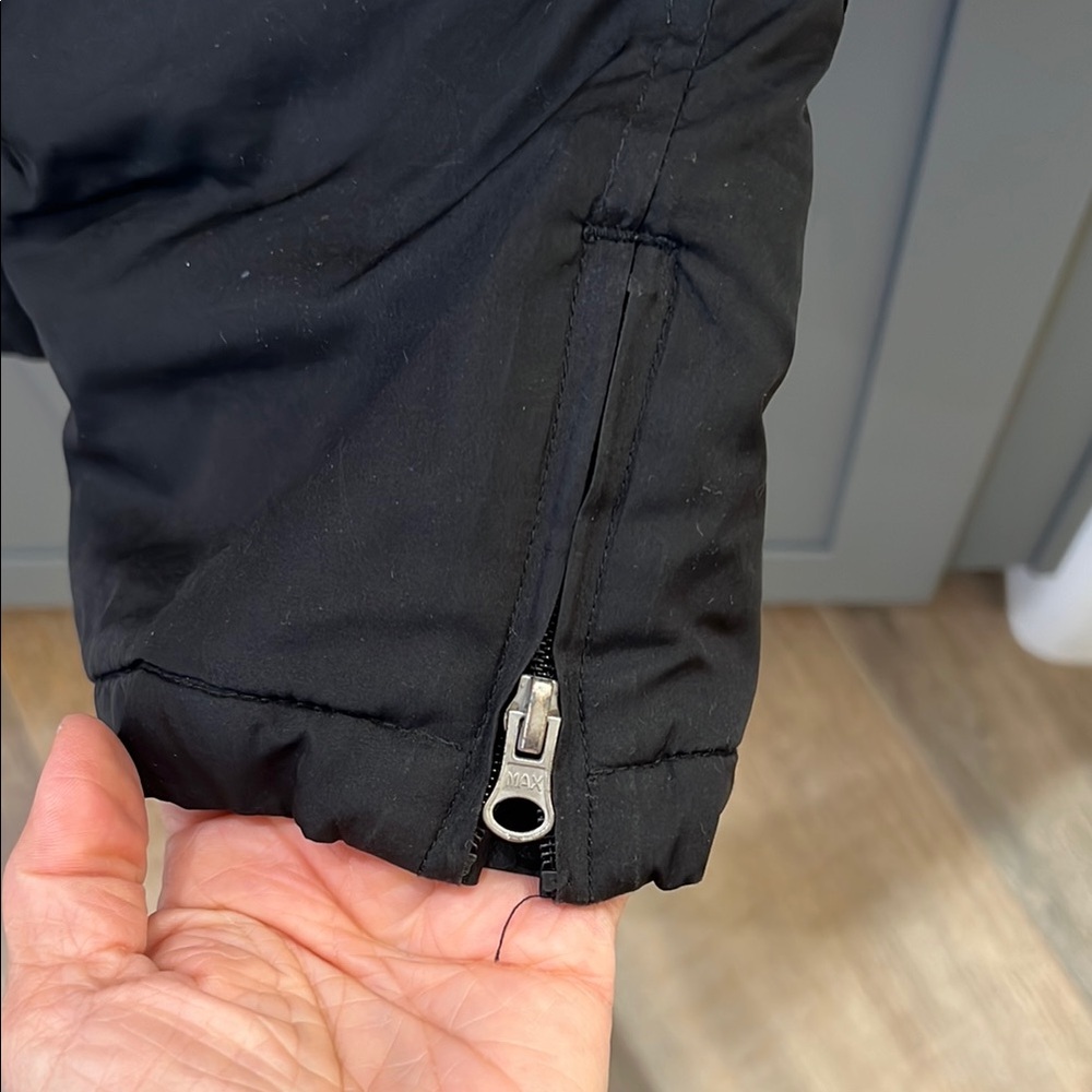 Faded Glory Black Overall bibs - Picture 5 of 6